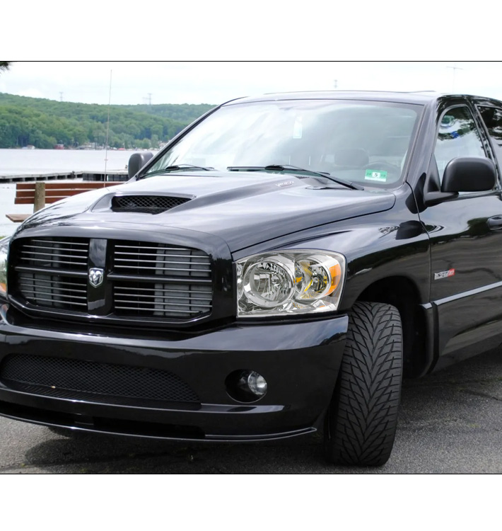 Suitable For 2006-2008 Dodge Ram 1500 / 2006-2009 2500 / 3500 Replacement Headlights Lamps - Chrome with Amber Reflector