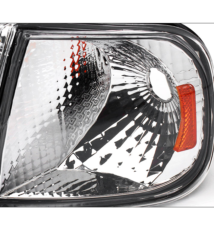 For 1997-2003 Ford F-150 / 1997-2002 Expedition Crystal Headlights with Corner Lights - Chrome
